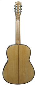 Гитара, корпус из кото, верхняя дека из кедра, 30 тыс руб, вид со стороны корпуса